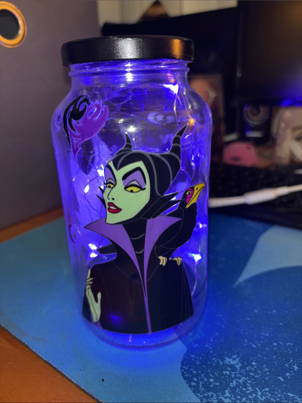 Handcrafted Dragon Lady Light-Up Jar ππ - Picture 4 of 5